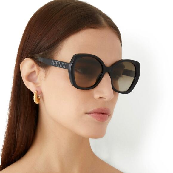New, FENDI Sunglasses FE40112I 01F Authentic - Picture 1 of 12